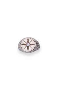 18 carat Memento MoriSignet Ring • LAURE VICTORIA GAURY HIGH JEWELLERY 18 Carat White Gold and Diamonds Signet Ring front photography.