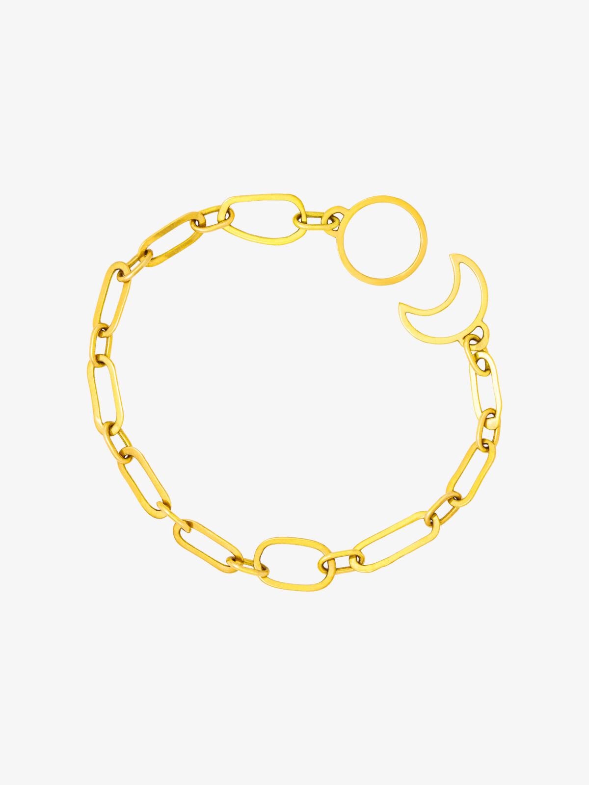Signature clasp 18 K Gold Handcrafted Bracelet full photography